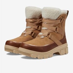 SOREL Women's Tivoli V Resort Fleece Lined Waterproof Boot
